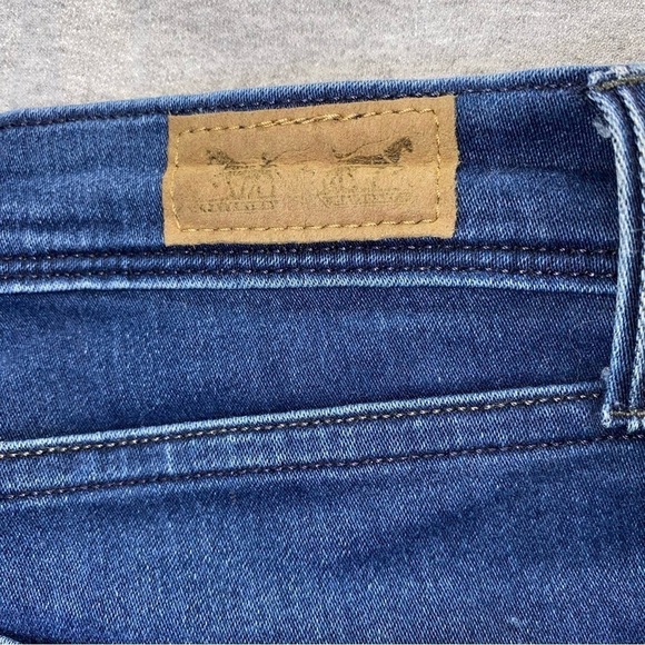 Levi's 512 Jeans Women's Sz 4 Blue Perfectly Slimming Skinny Leg Mid Rise Denim - Picture 10 of 16